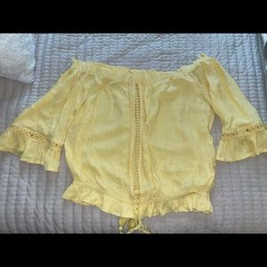 pacsun off the shoulder blouse size M